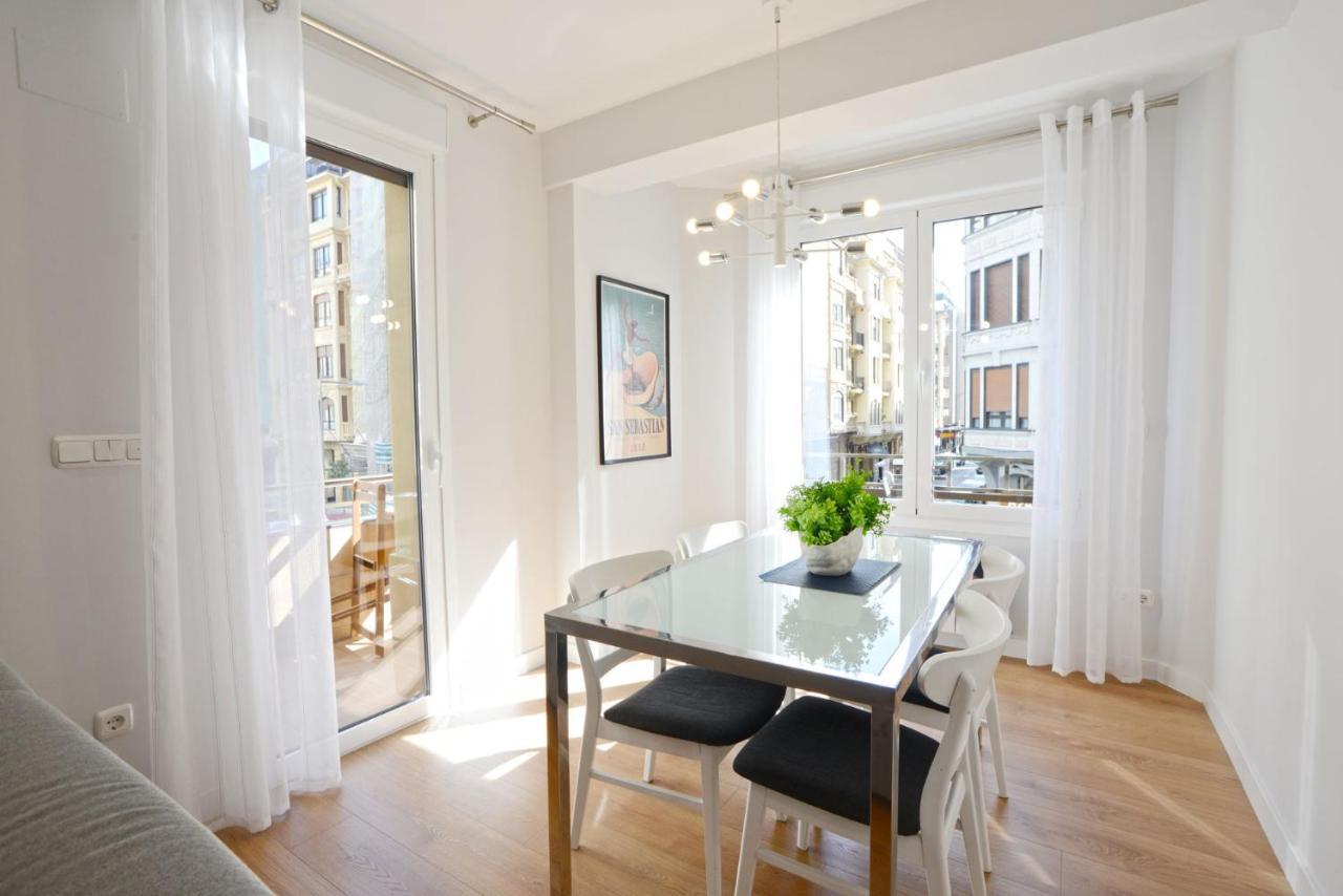 Go Donosti Zurriola Sight Apartment ซานเซบาสเตียน ภายนอก รูปภาพ